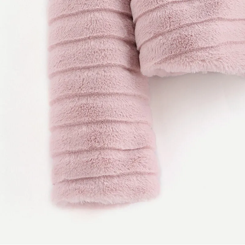 Women's Winter Collarless Faux Fur Coat With Pearl